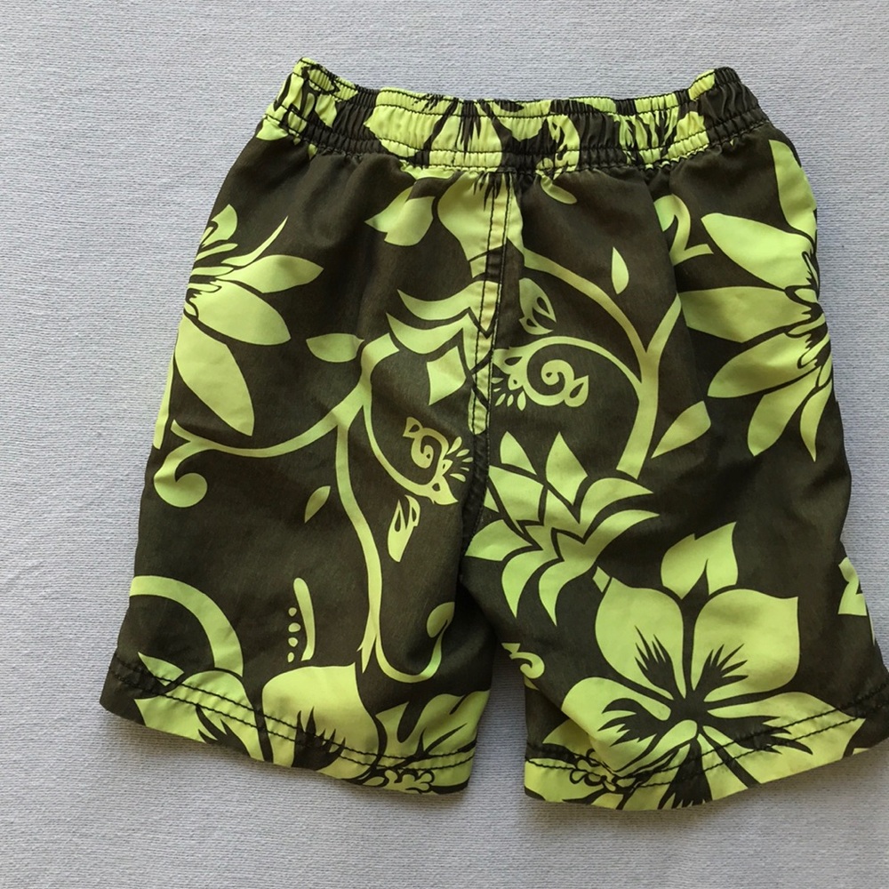 Bathing suit - Picture 2 of 2